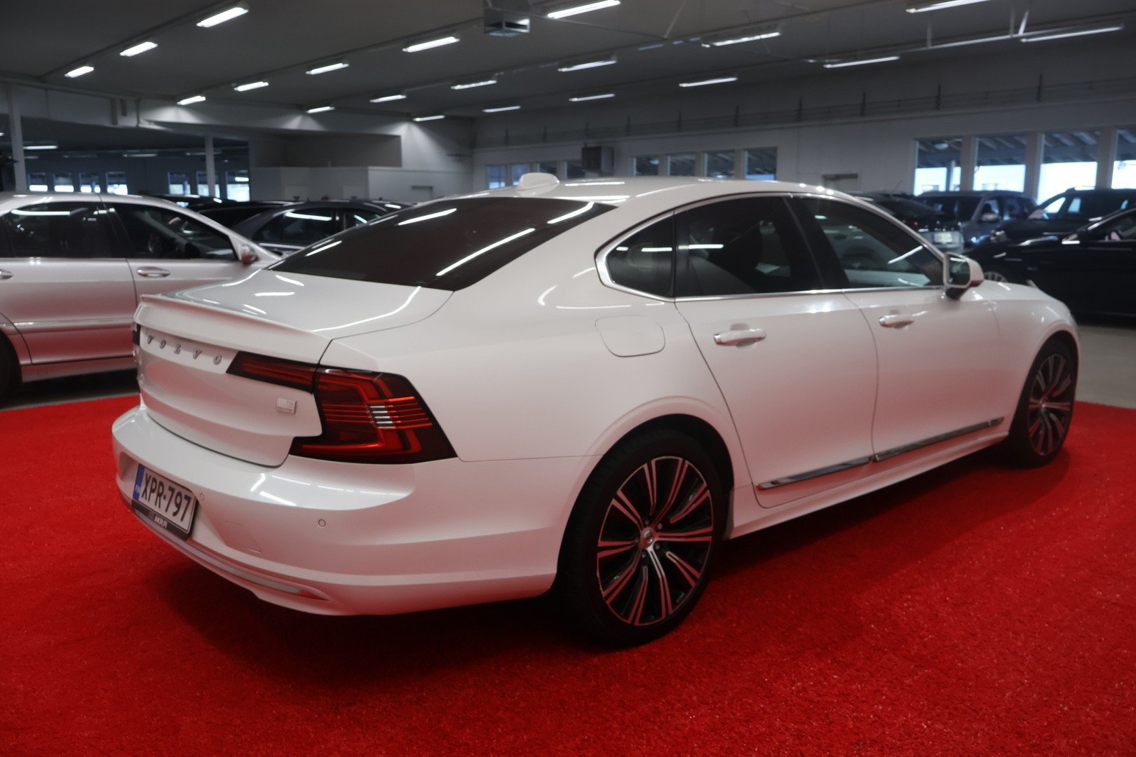 VOLVO S90 2022