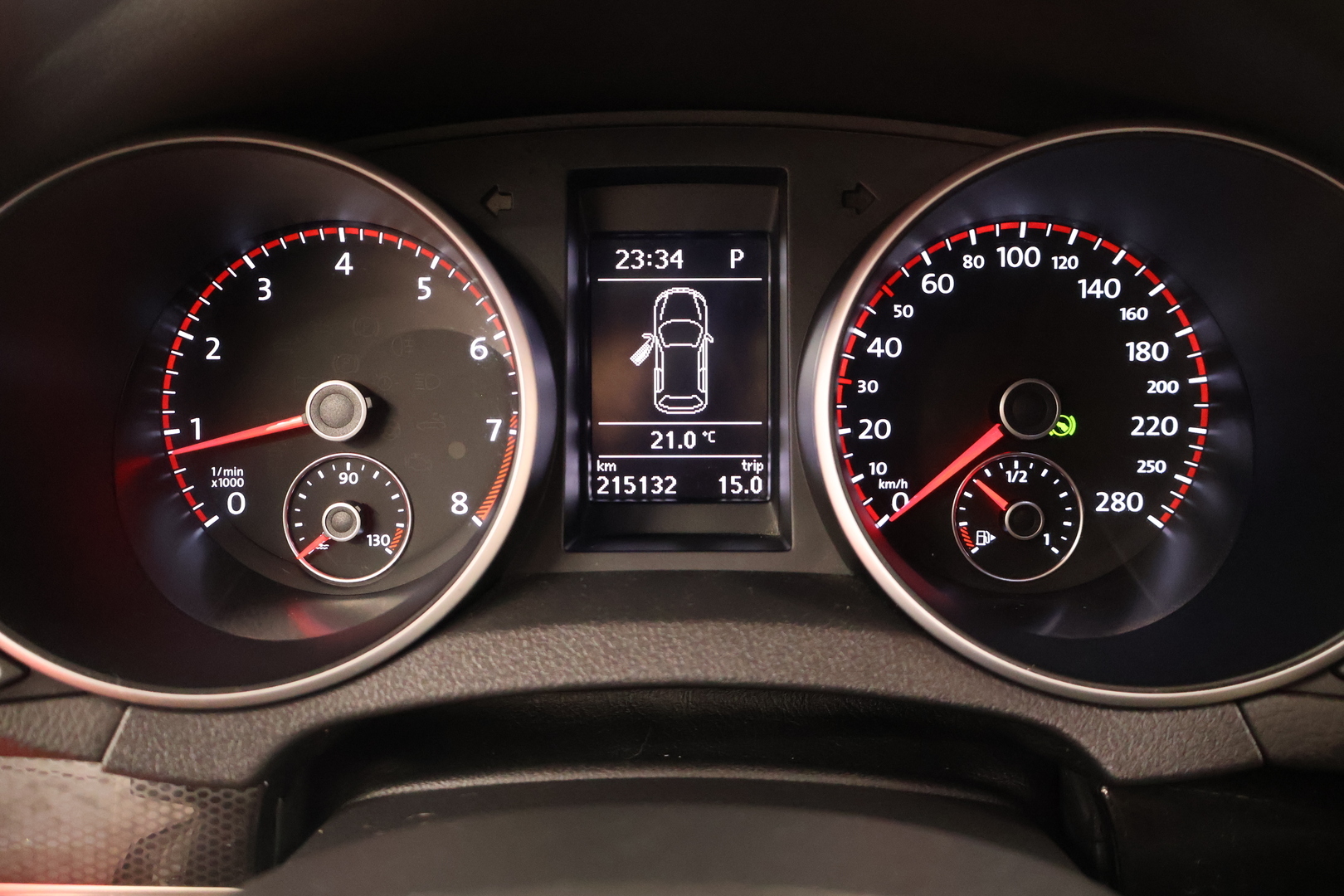 VOLKSWAGEN GOLF 2012