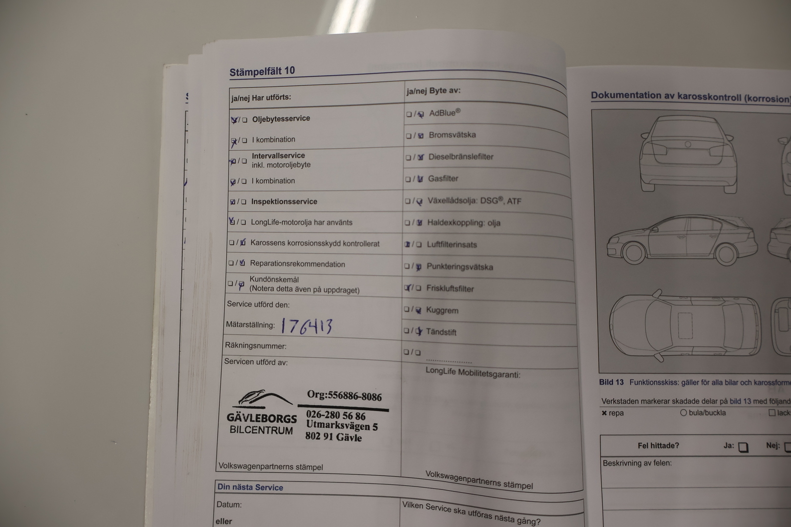 VOLKSWAGEN GOLF 2012