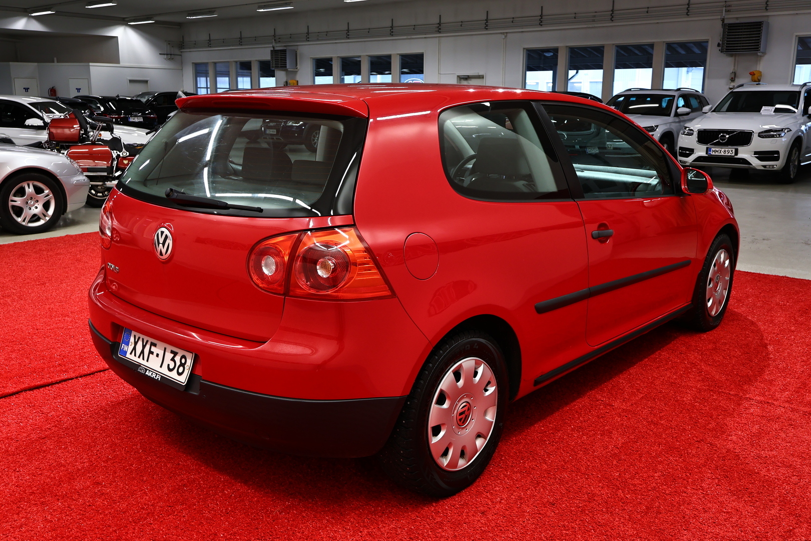 VOLKSWAGEN Golf 2004