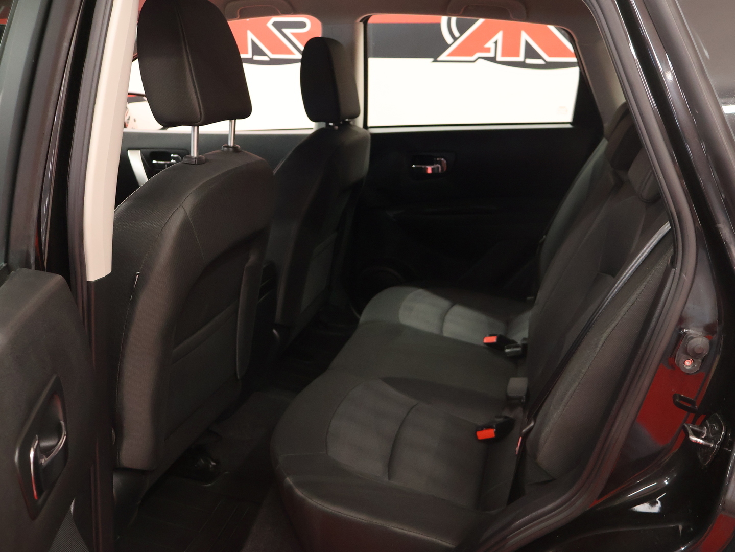 NISSAN Qashqai 2012