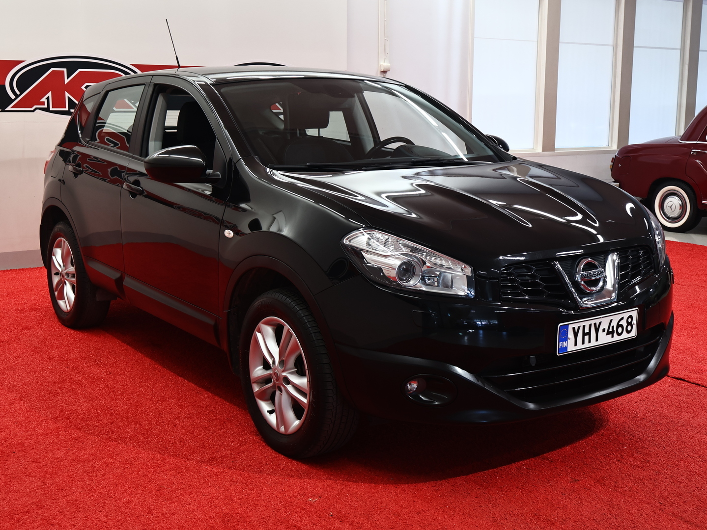 NISSAN Qashqai 2012