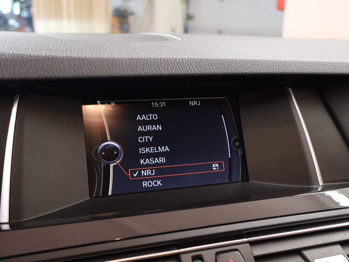 BMW 520 13