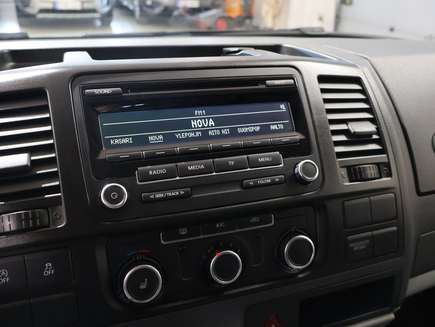 VOLKSWAGEN Transporter 2014