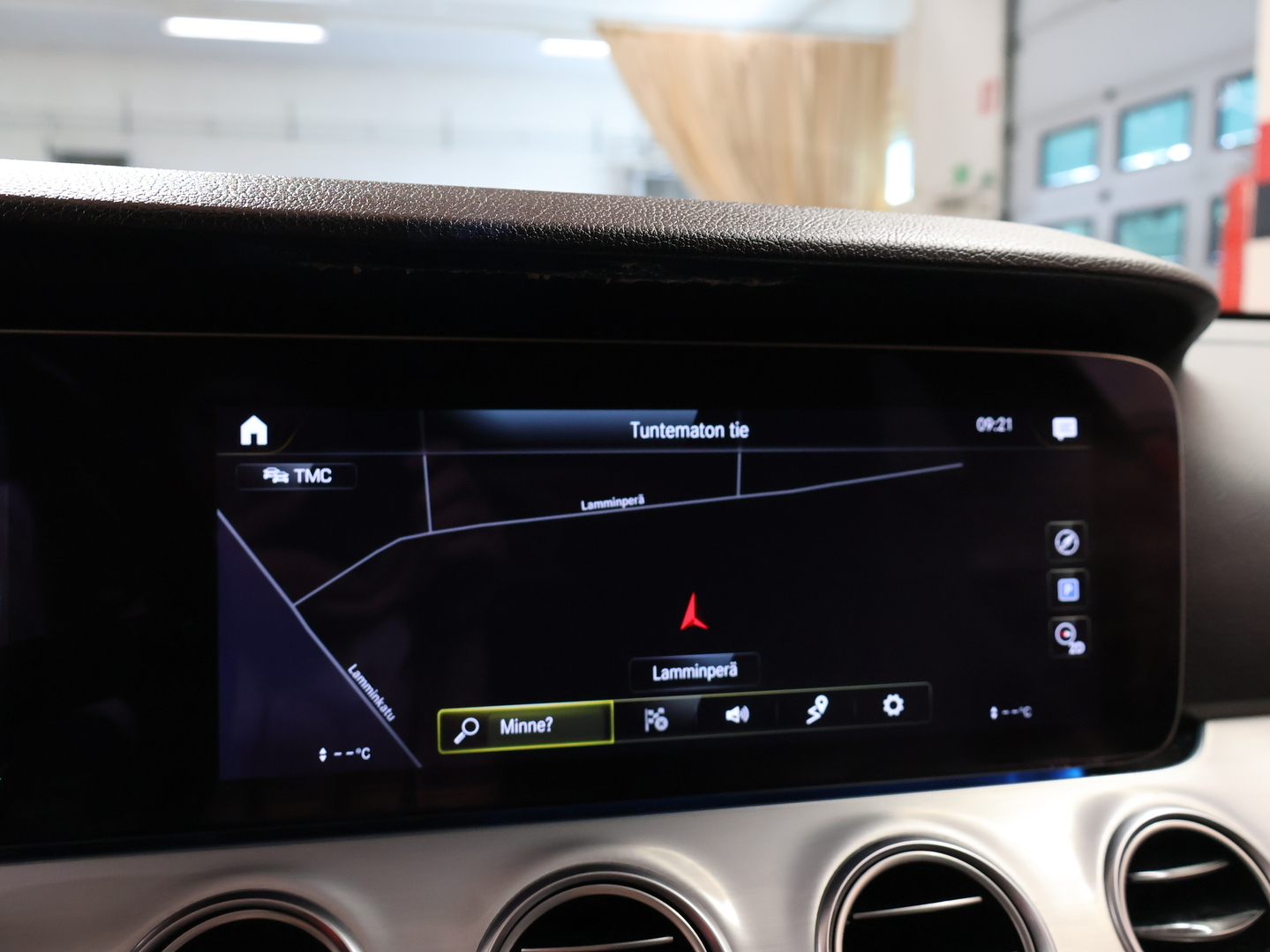 MERCEDES-BENZ E 2022