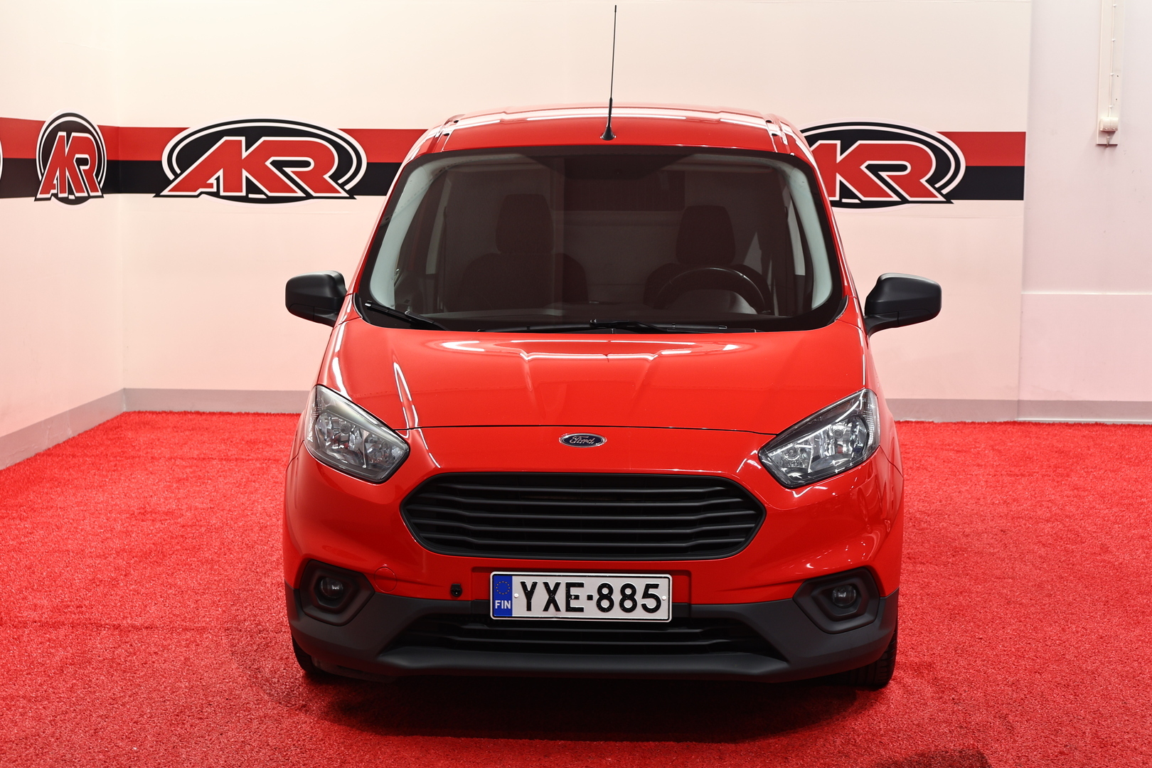 FORD TRANSIT COURIER 2020