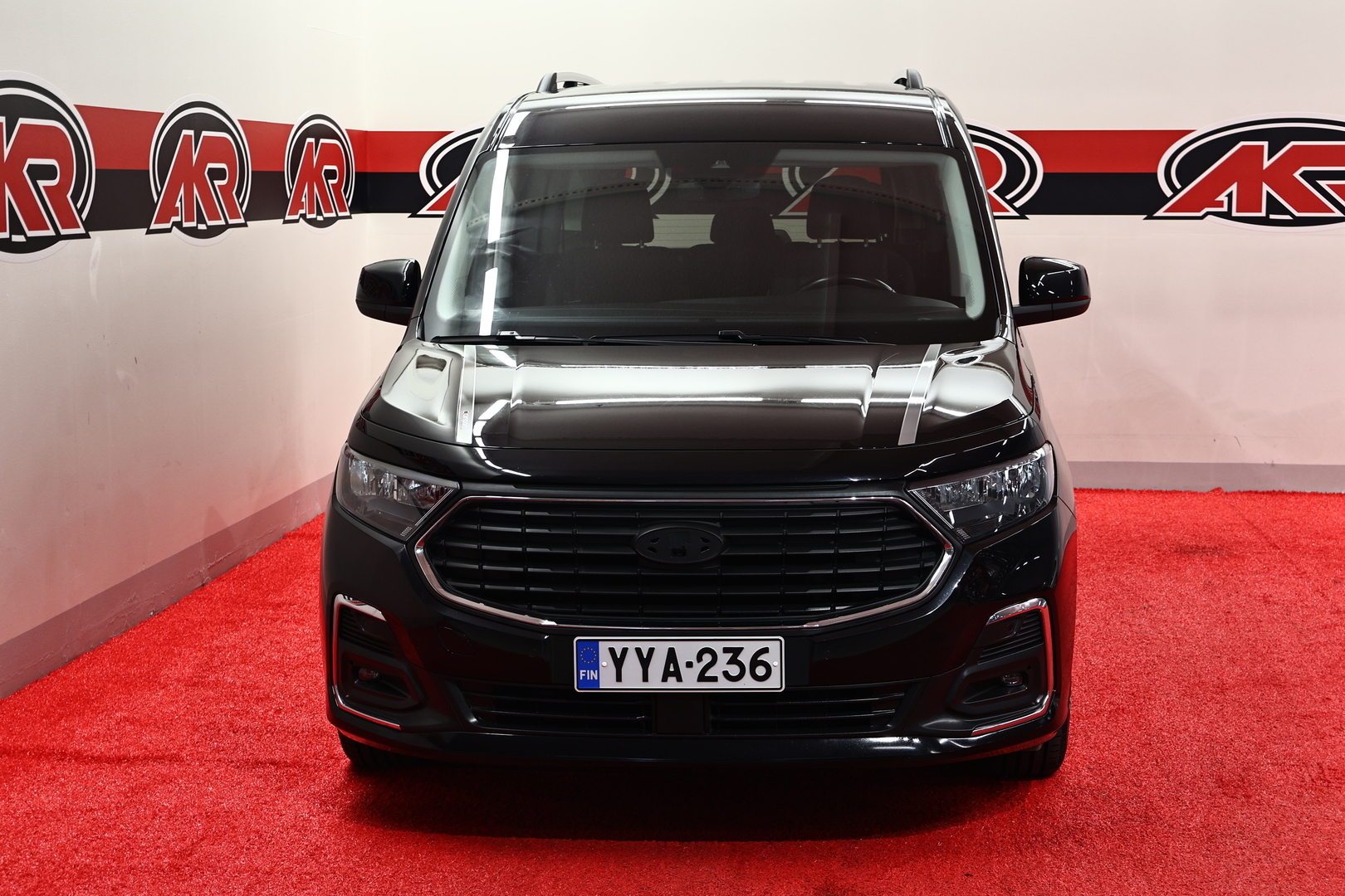 FORD Grand Tourneo Connect 2024