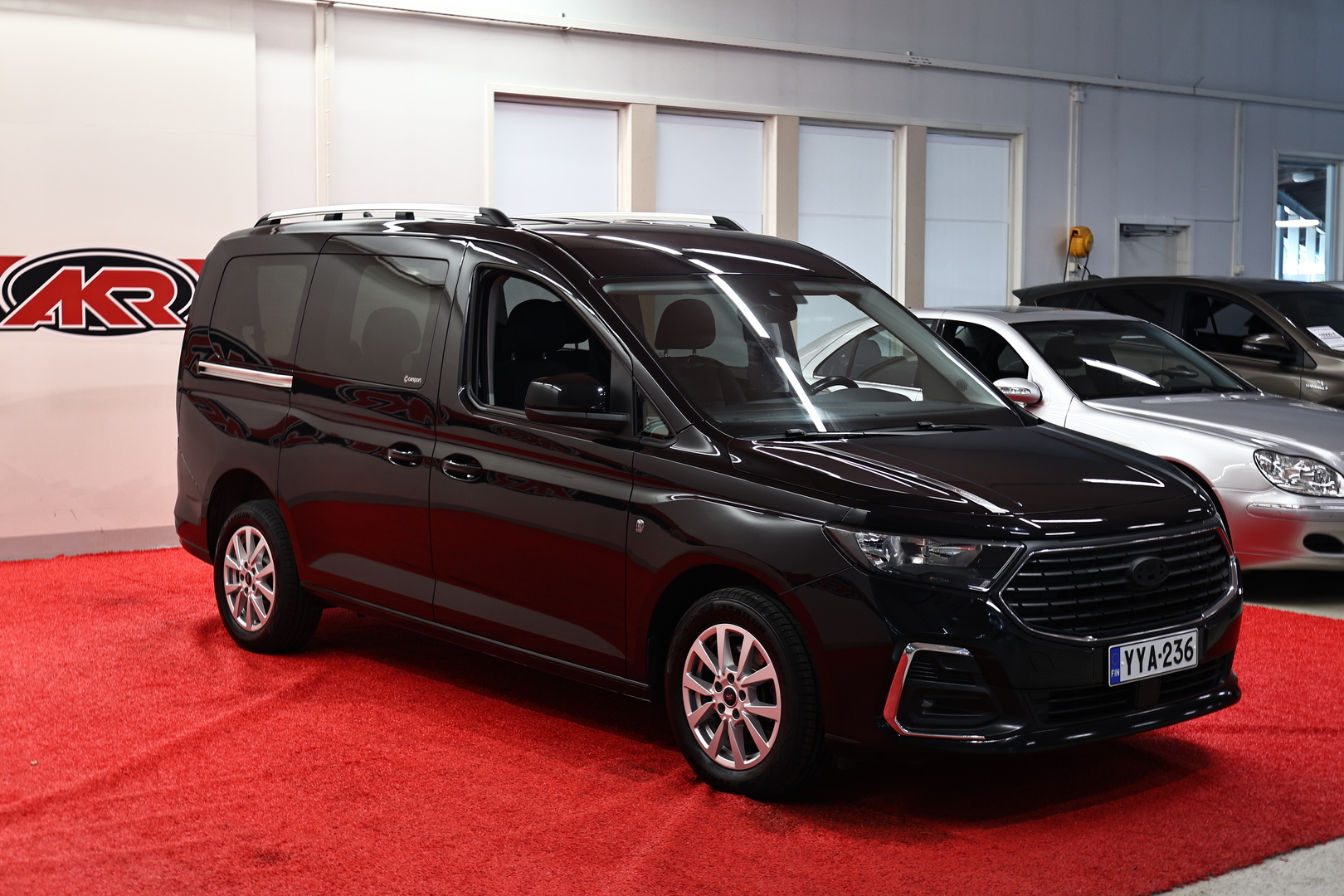 FORD Grand Tourneo Connect 2024