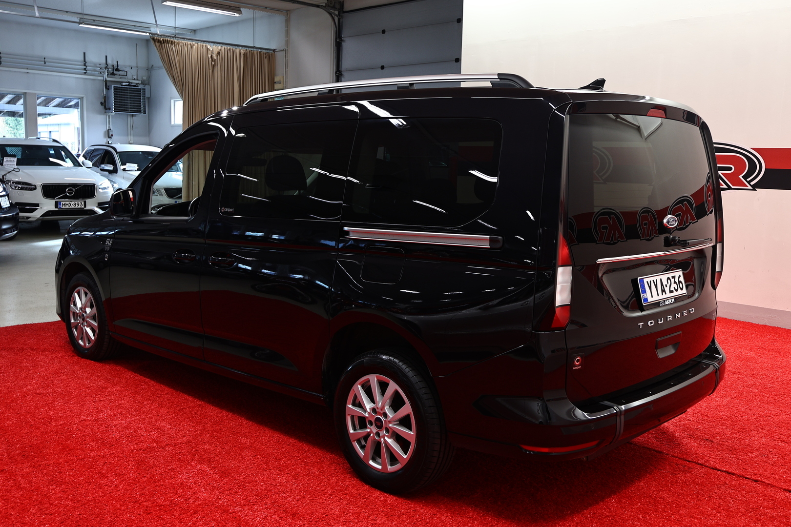 FORD Grand Tourneo Connect 2024