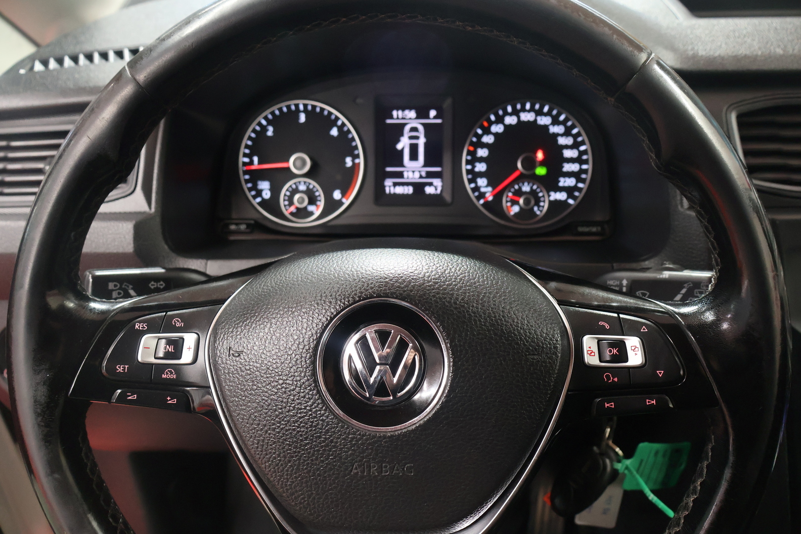 VOLKSWAGEN Caddy 2015