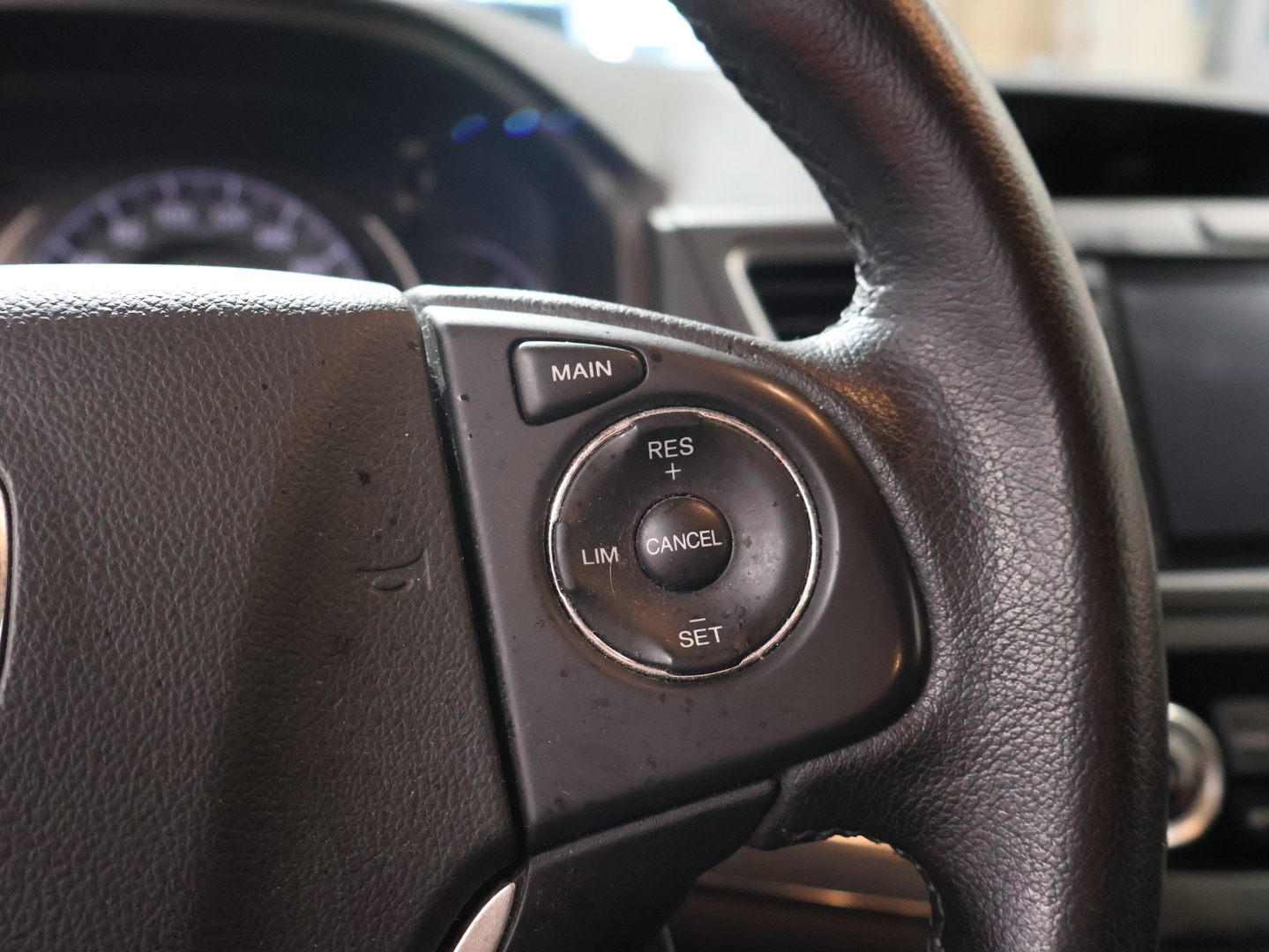 HONDA CR-V 11