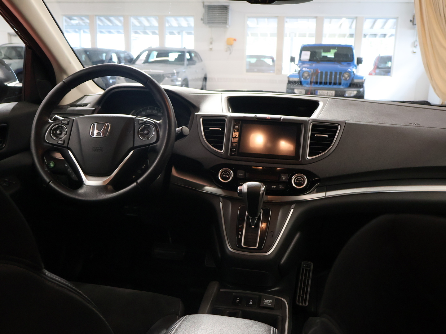 HONDA CR-V 8