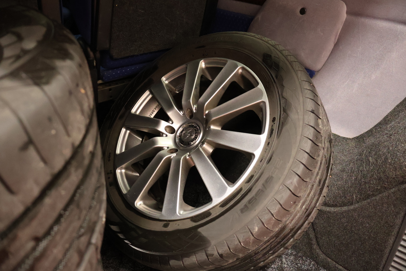 VOLKSWAGEN Transporter 2017