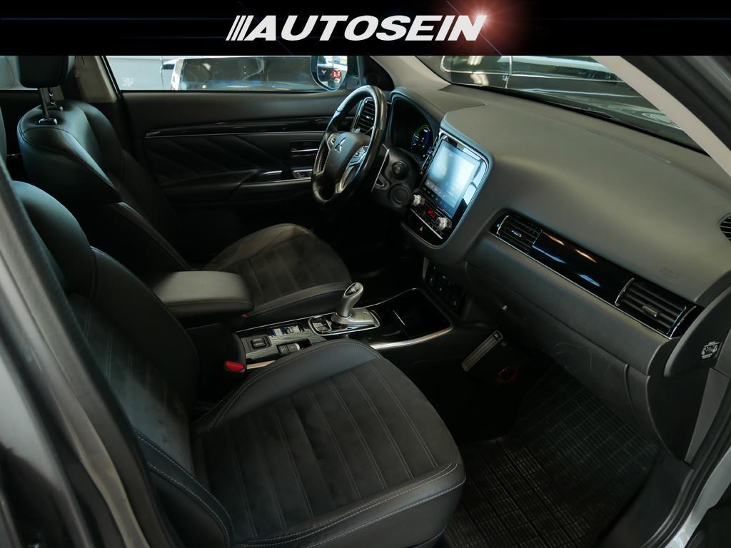 Mitsubishi Outlander PHEV 2020