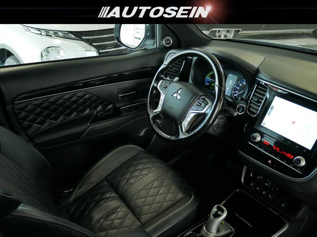 Mitsubishi Outlander PHEV 2021