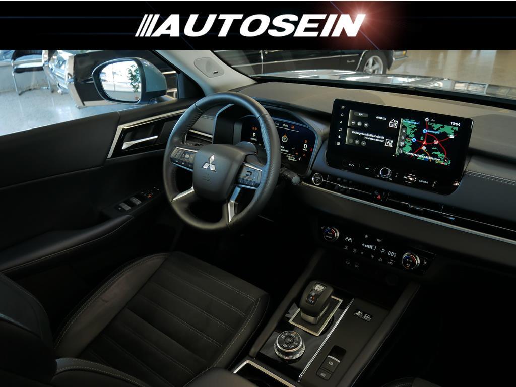 Mitsubishi Outlander 2025