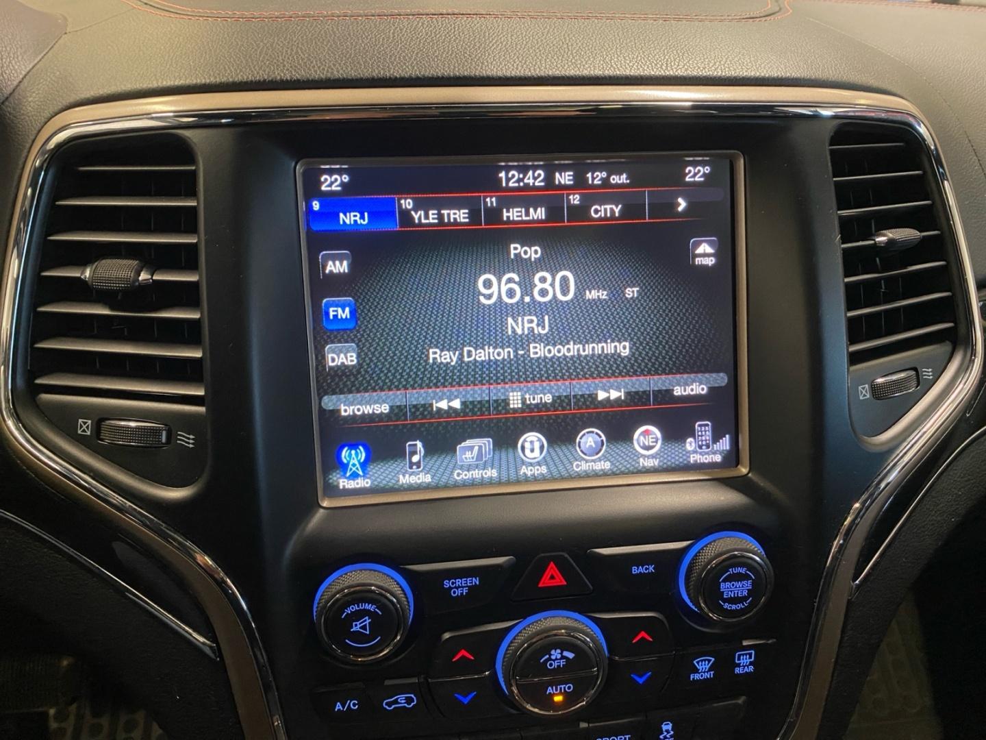 JEEP Grand Cherokee 14