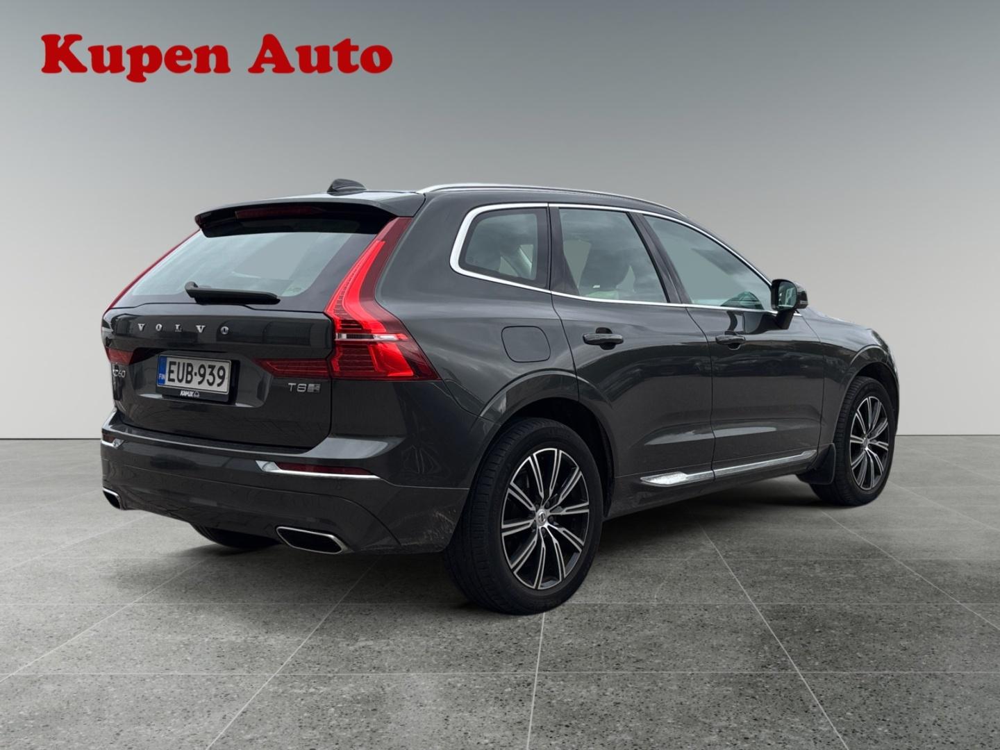 VOLVO XC60 4