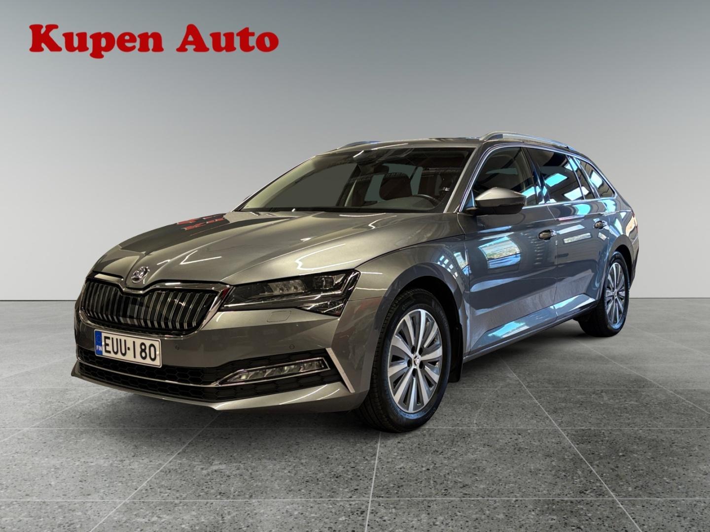 SKODA Superb 1