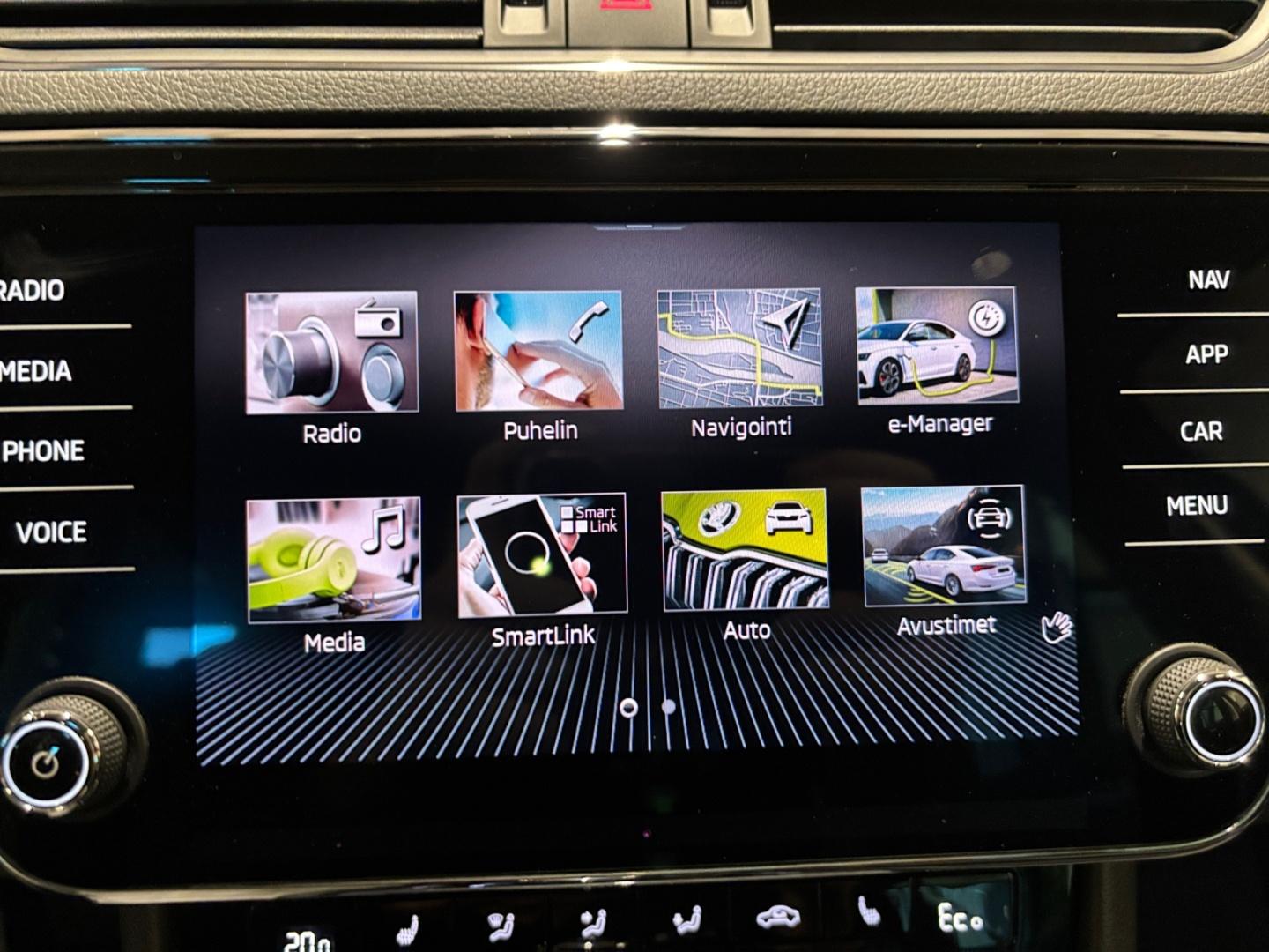 SKODA Superb 15