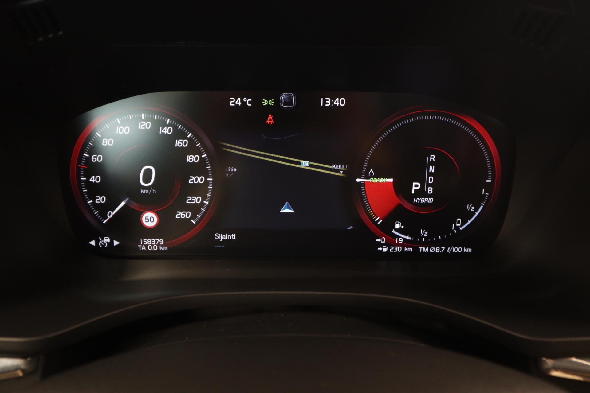 VOLVO XC60 10