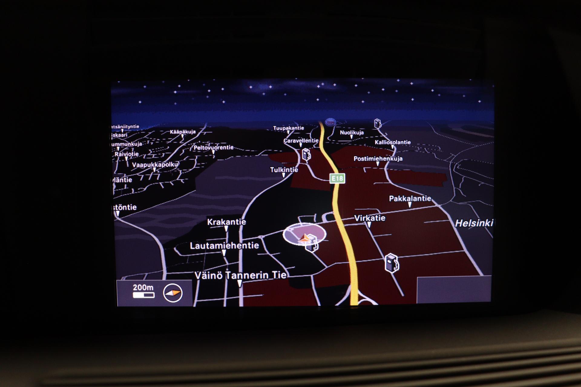 MERCEDES-BENZ S 2011