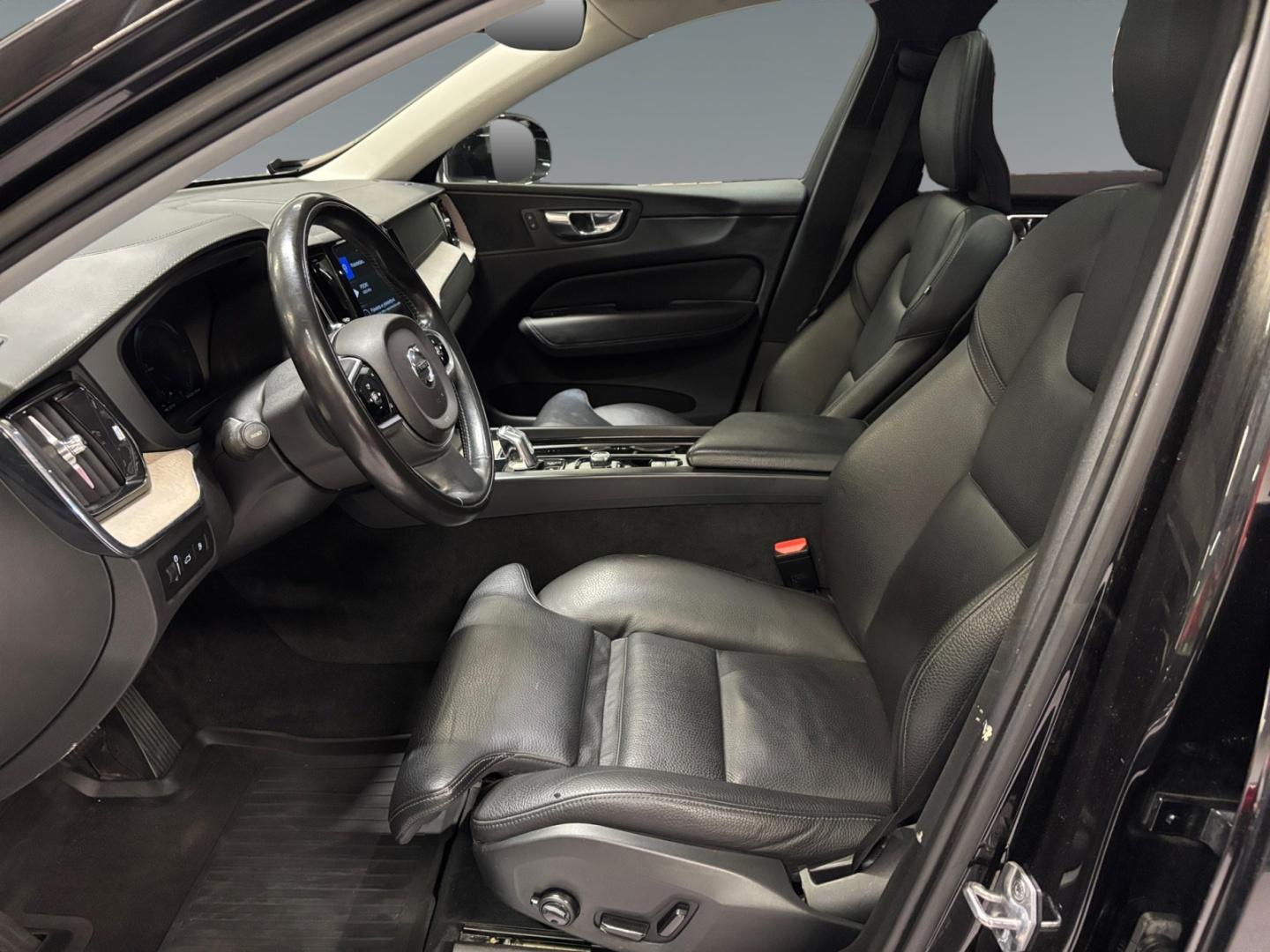 VOLVO XC60 5