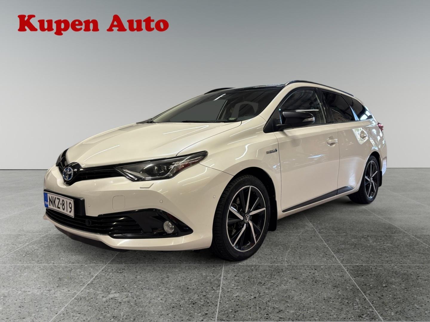 TOYOTA Auris 1