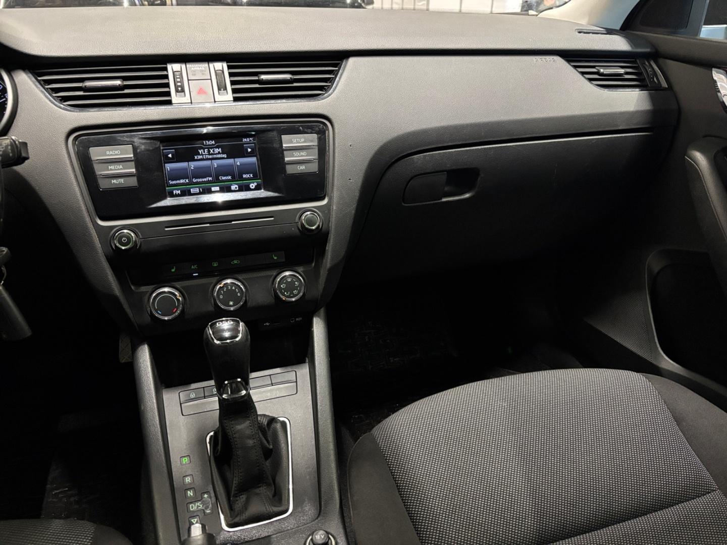 SKODA Octavia 10