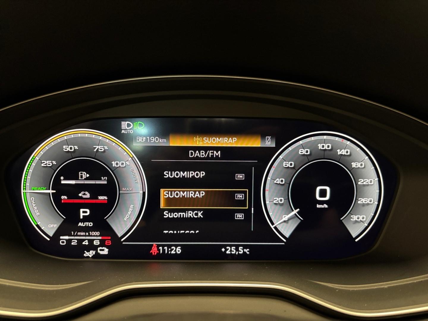 AUDI Q5 11