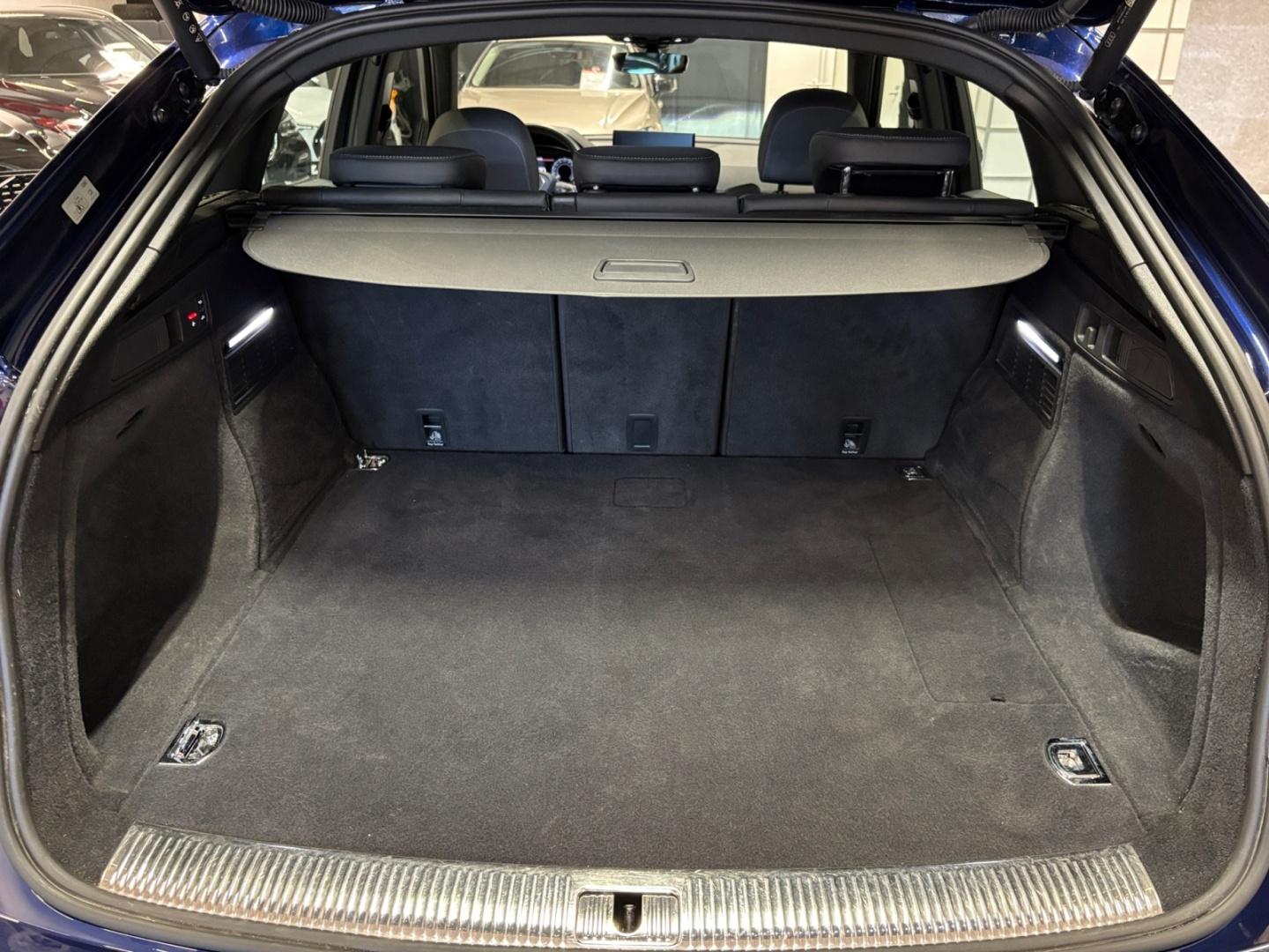 AUDI Q5 5