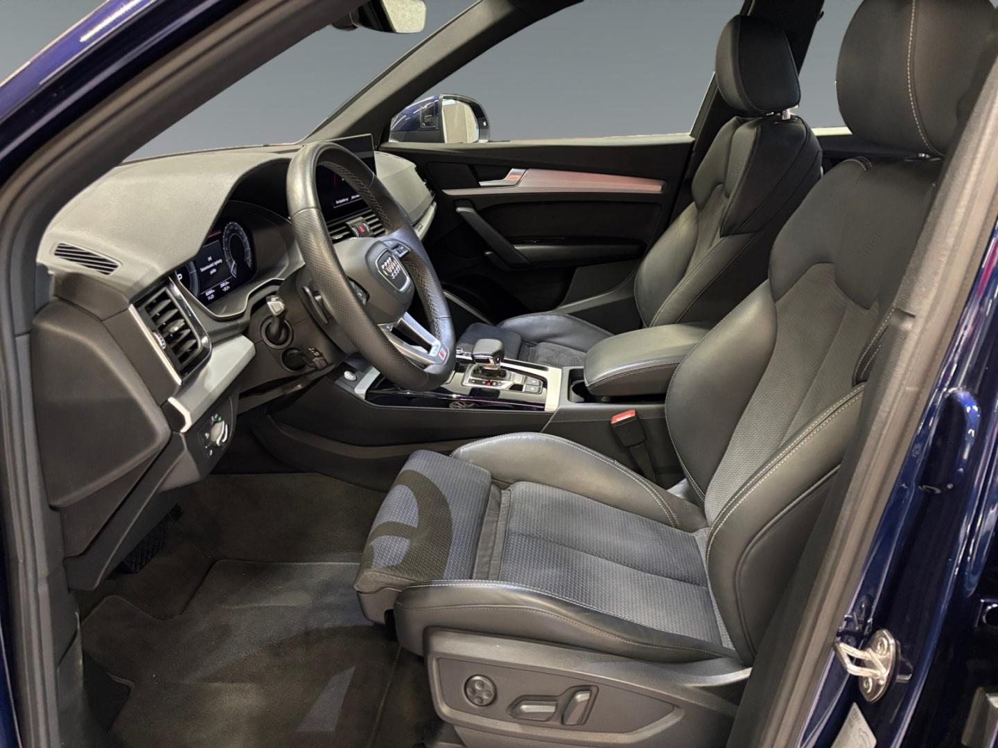 AUDI Q5 6