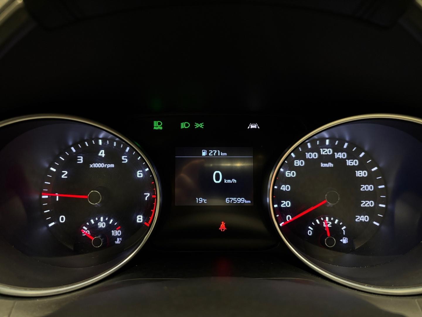 KIA Ceed 10