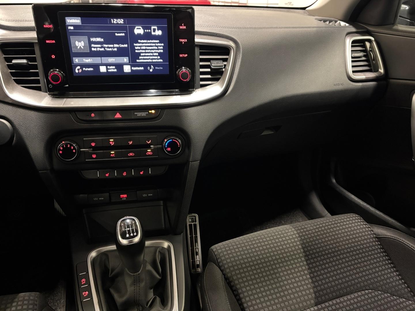 KIA Ceed 11