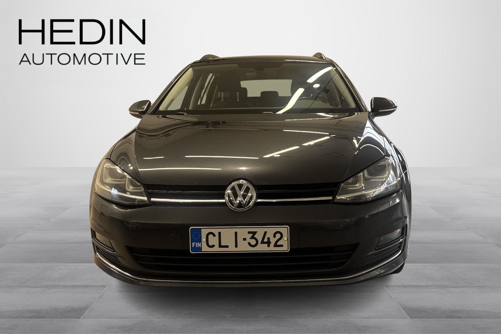 VOLKSWAGEN Golf 2016