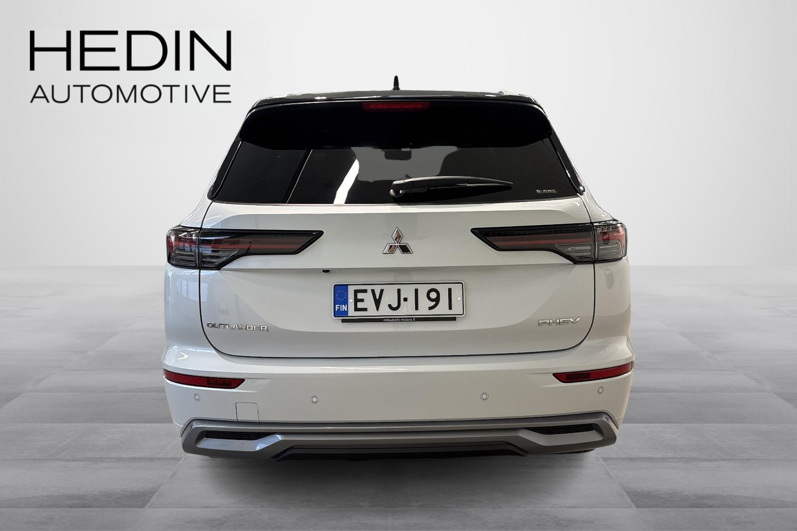 Mitsubishi Outlander 2026