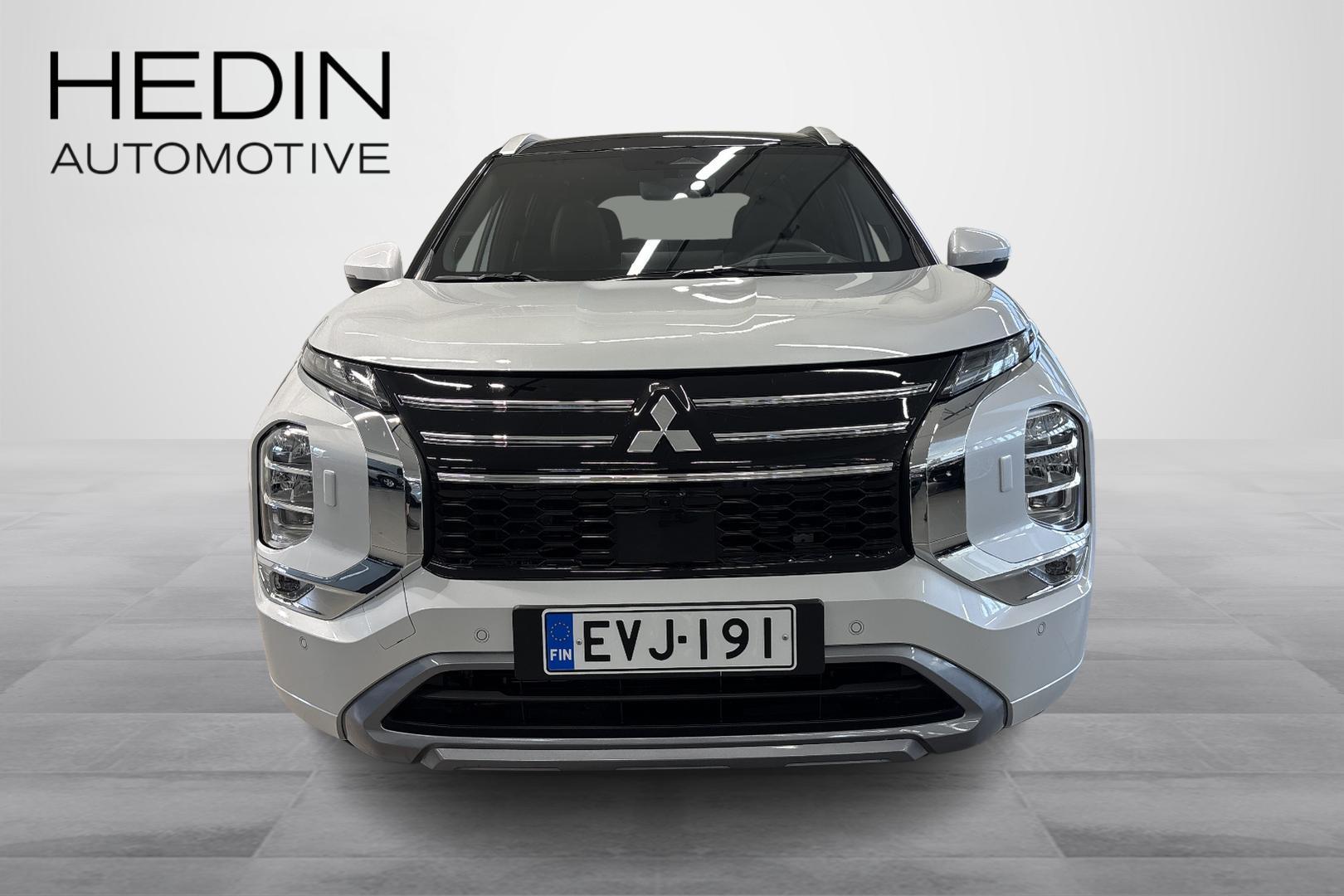 Mitsubishi Outlander 2026