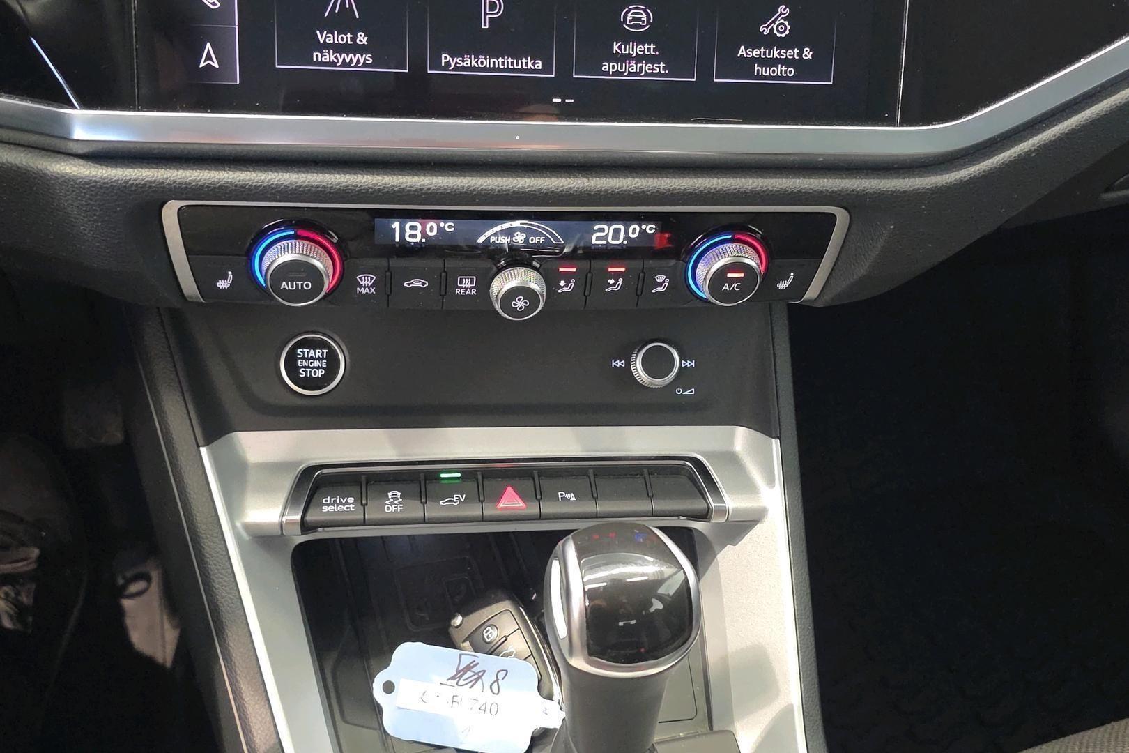 Audi Q3 2021