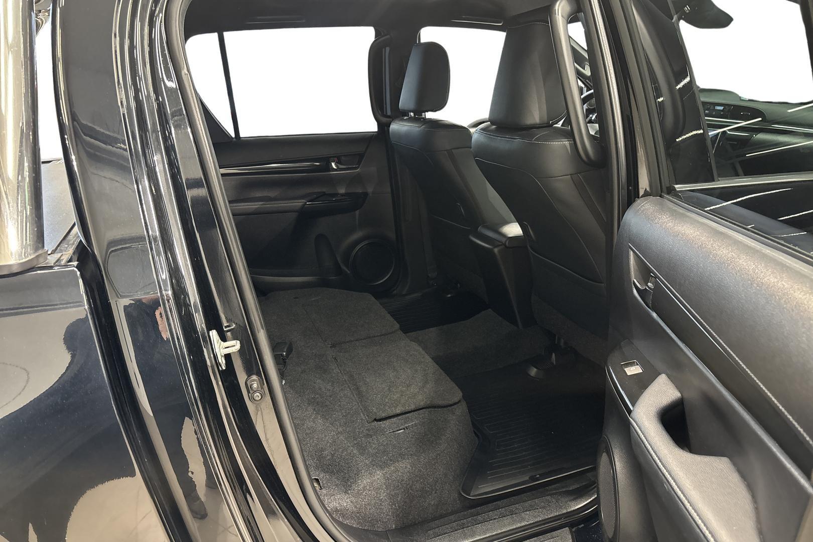 TOYOTA HILUX 2018
