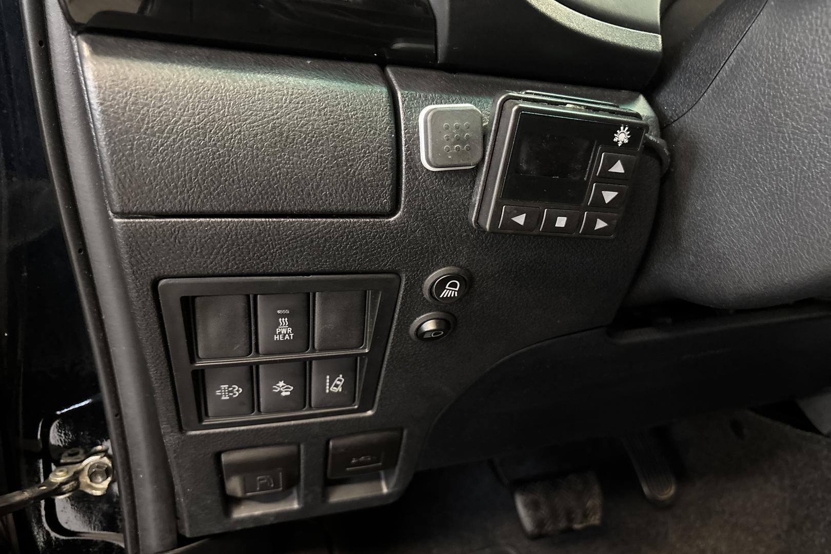 TOYOTA HILUX 2018