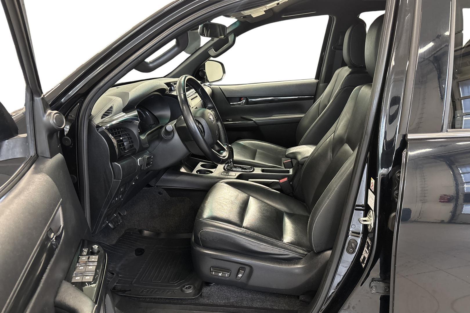 TOYOTA HILUX 2018