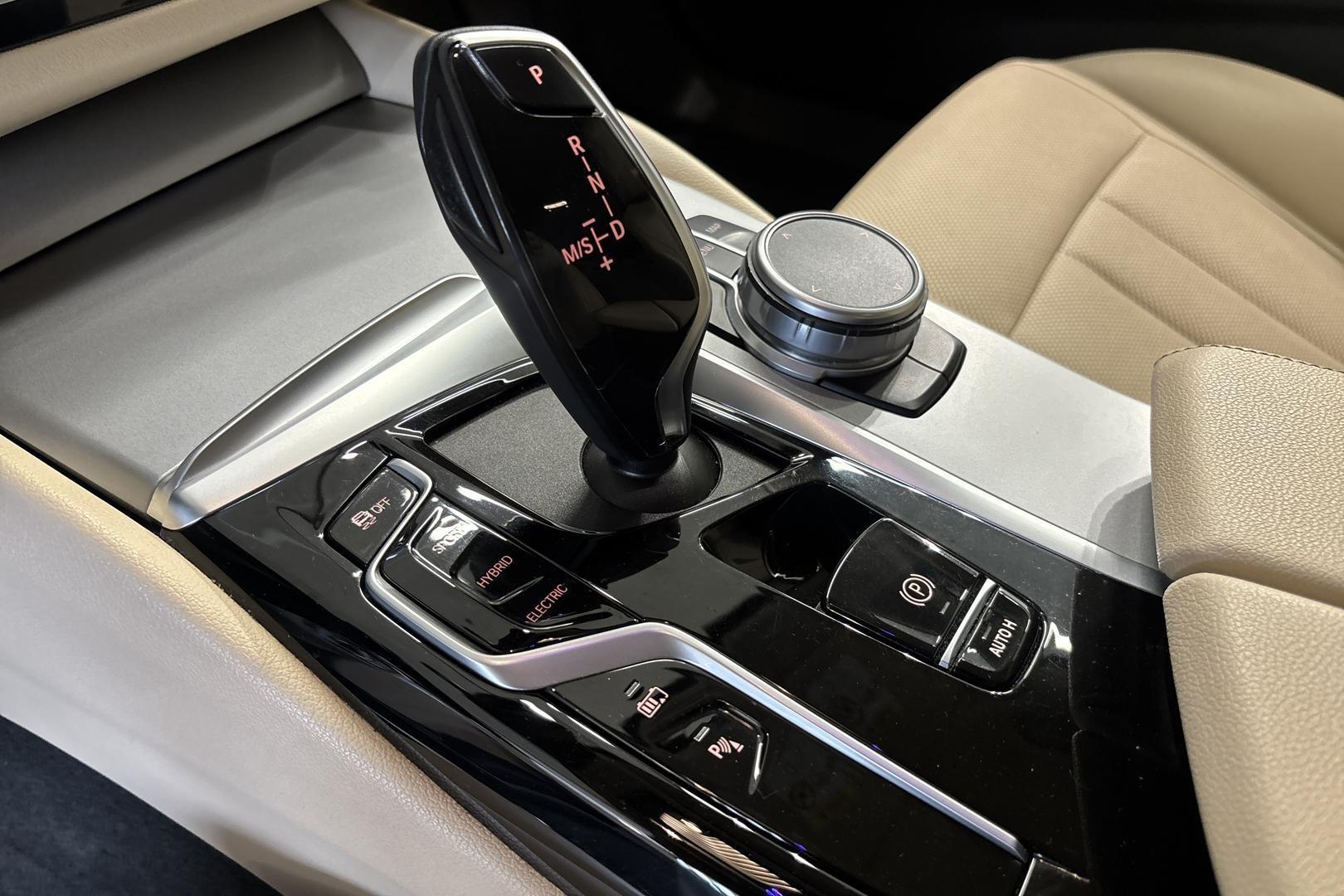 BMW 530 2021