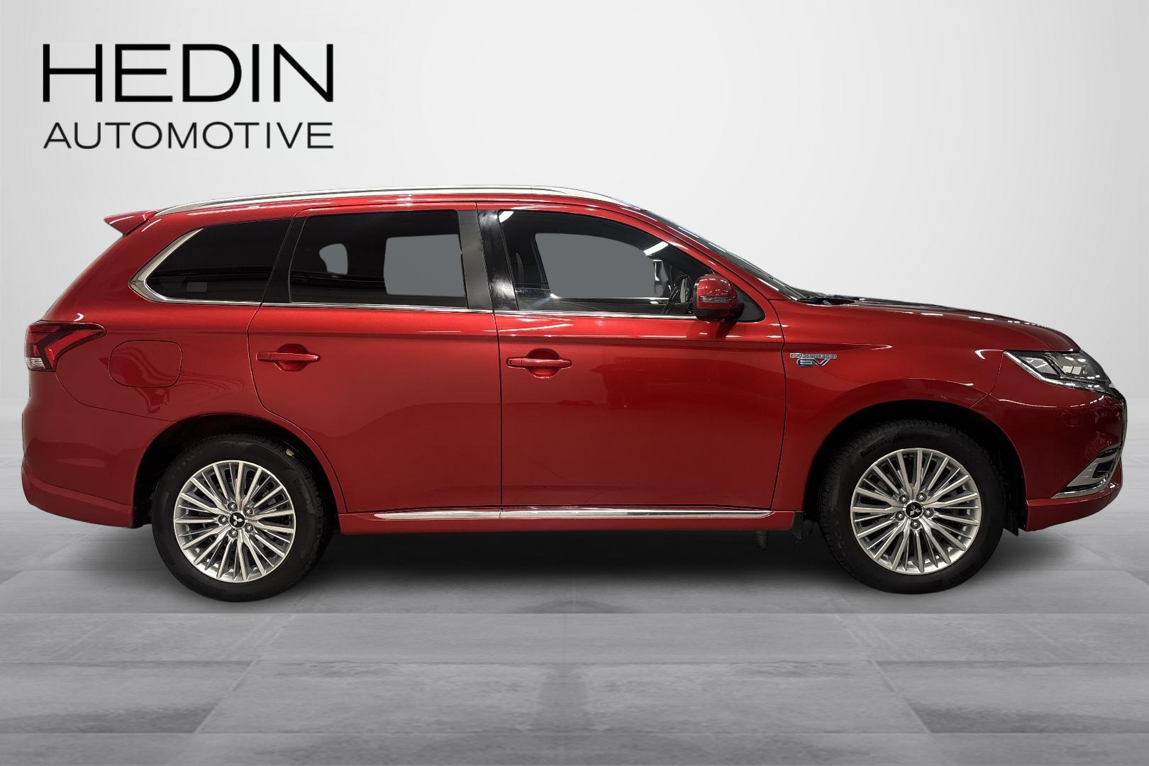 Mitsubishi Outlander PHEV 6