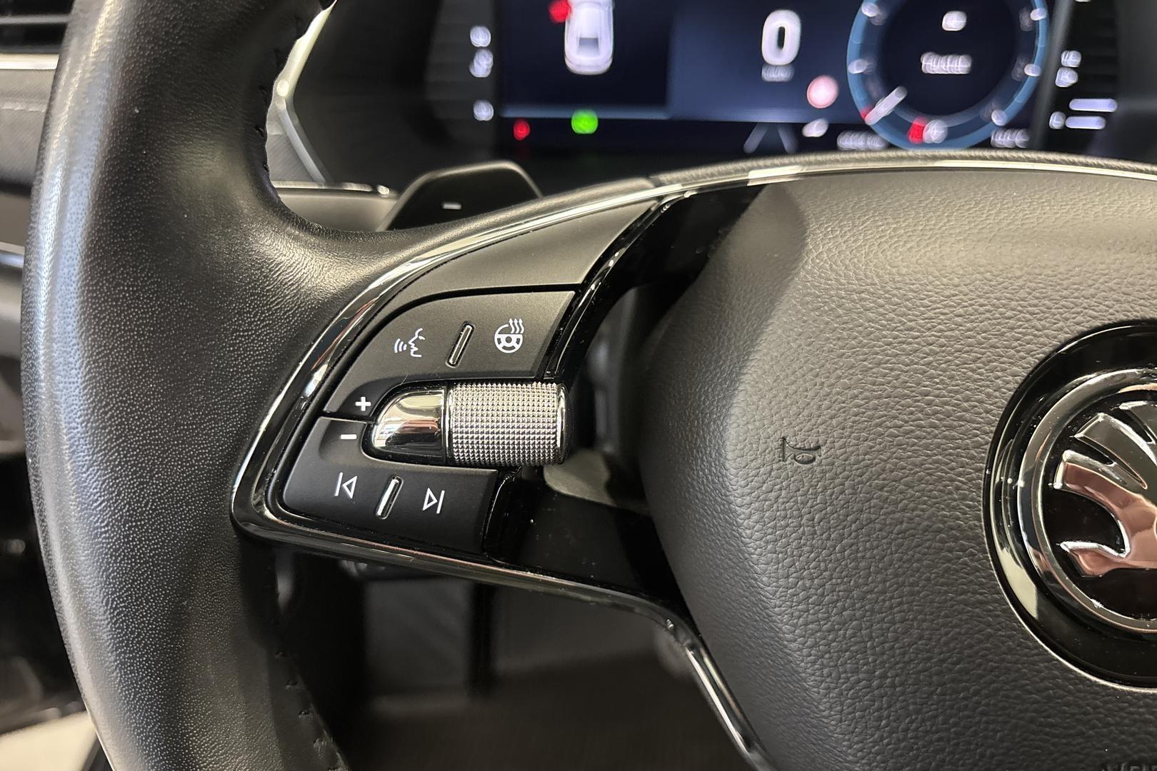 SKODA OCTAVIA 2021