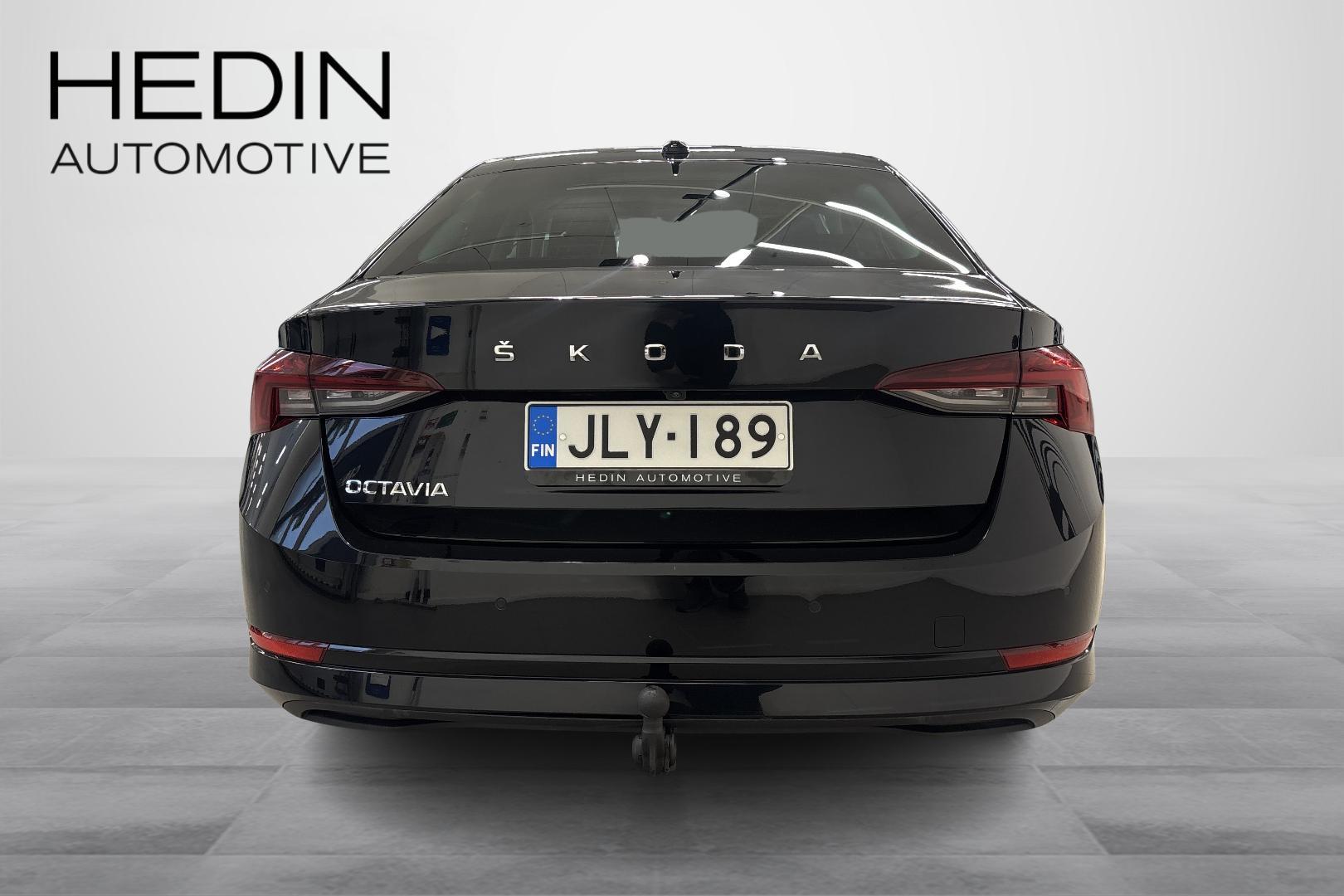 SKODA OCTAVIA 2021