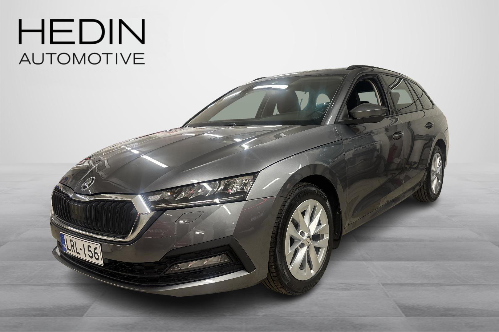 SKODA OCTAVIA 2023