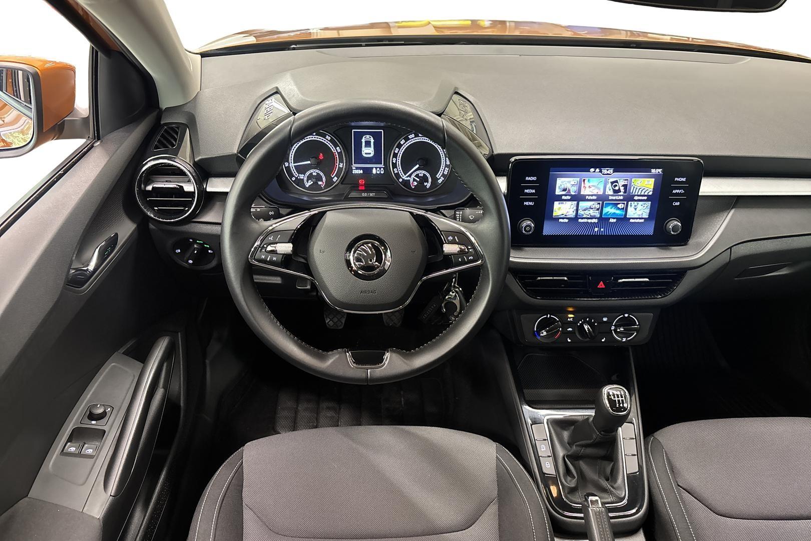 SKODA FABIA 2023