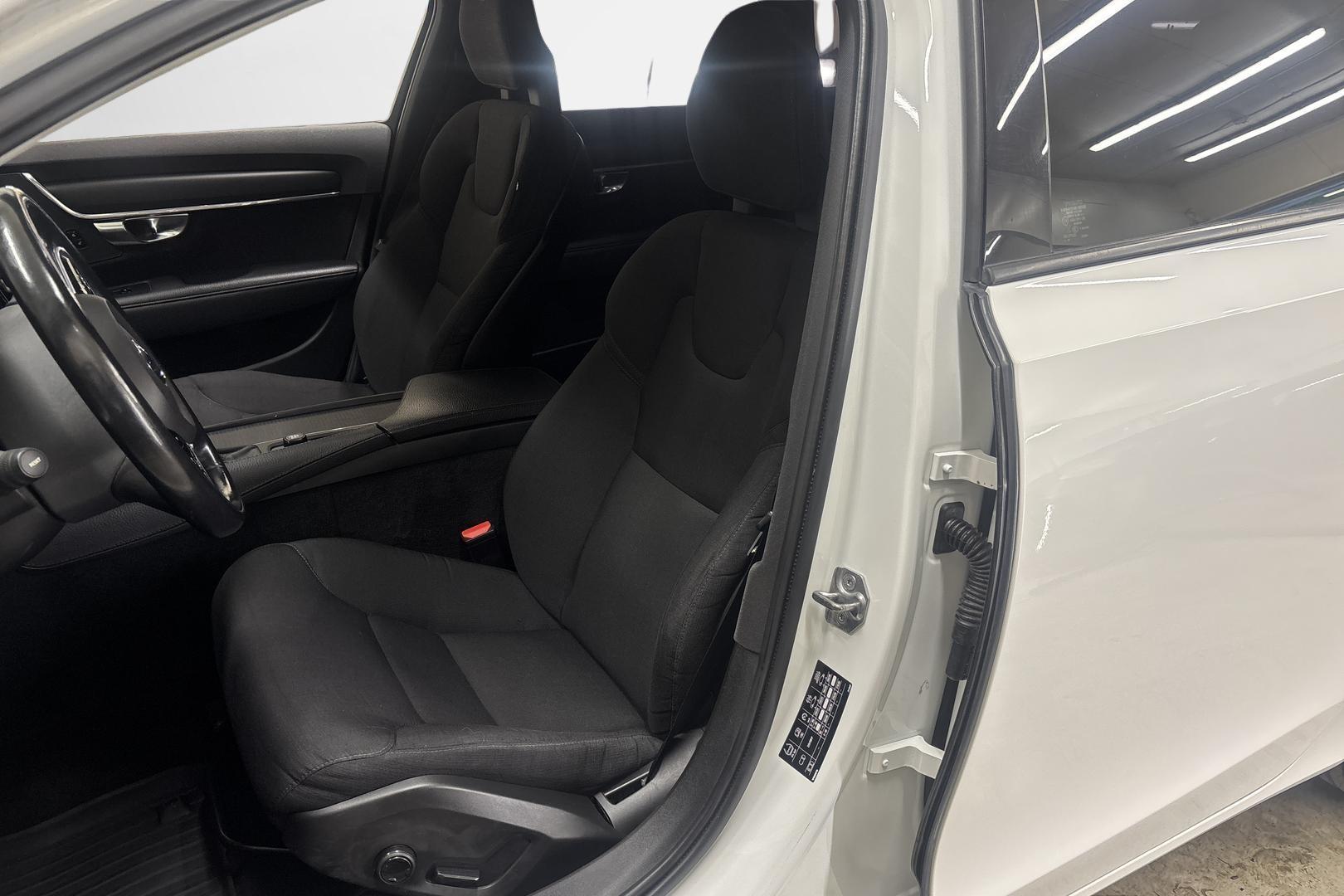 VOLVO V90 2017