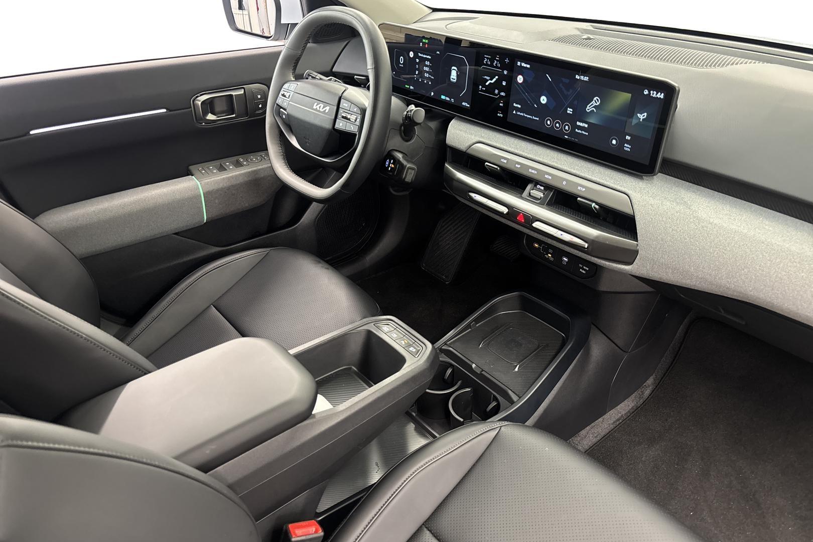 Kia EV4 2025