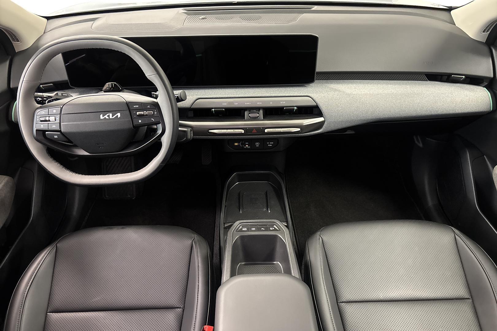 Kia EV4 2025